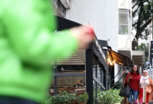 Frente fria derruba temperaturas e traz rajadas acima de 75 km/h em São Paulo; alerta vale até domingo