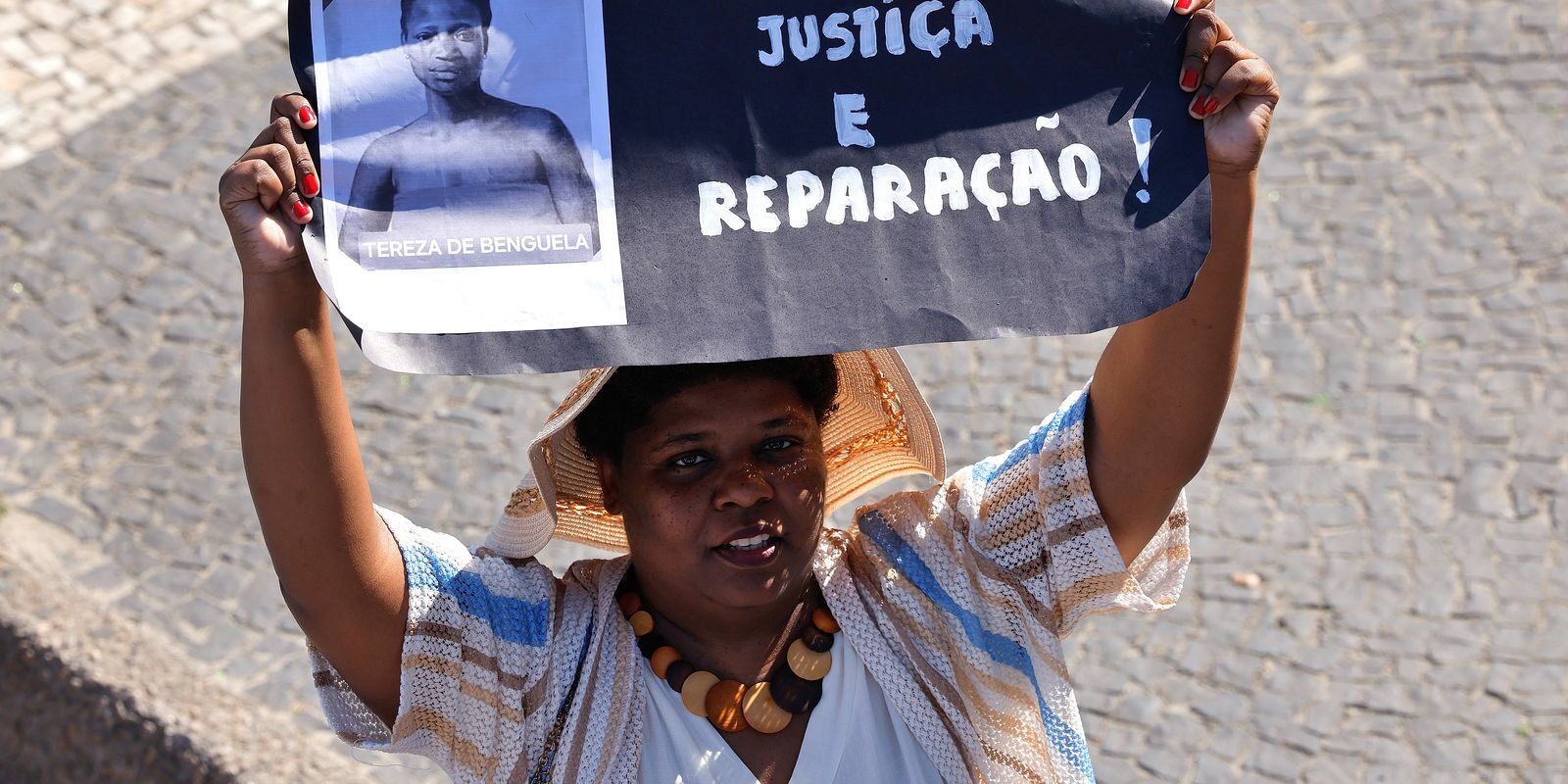 Candidaturas negras chegam a 49,8% nas Eleições 2026, mas acesso a recursos diminui