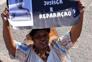 Candidaturas negras crescem e se aproximam do perfil racial do país, mas perdem peso no financiamento