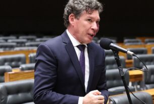 Hugo Motta indica Reginaldo Lopes para presidir comissão que avaliará MP 1357/26, que acaba com a ‘taxa das blusinhas’