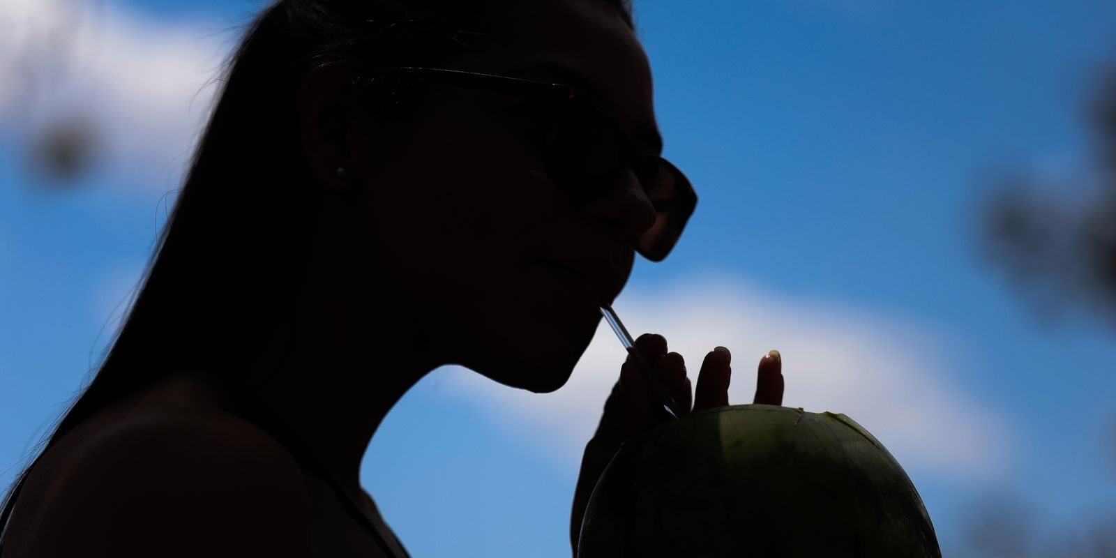 Temperaturas sobem nesta terça (8) após passagem de frente fria; chuva se redistribui pelo país