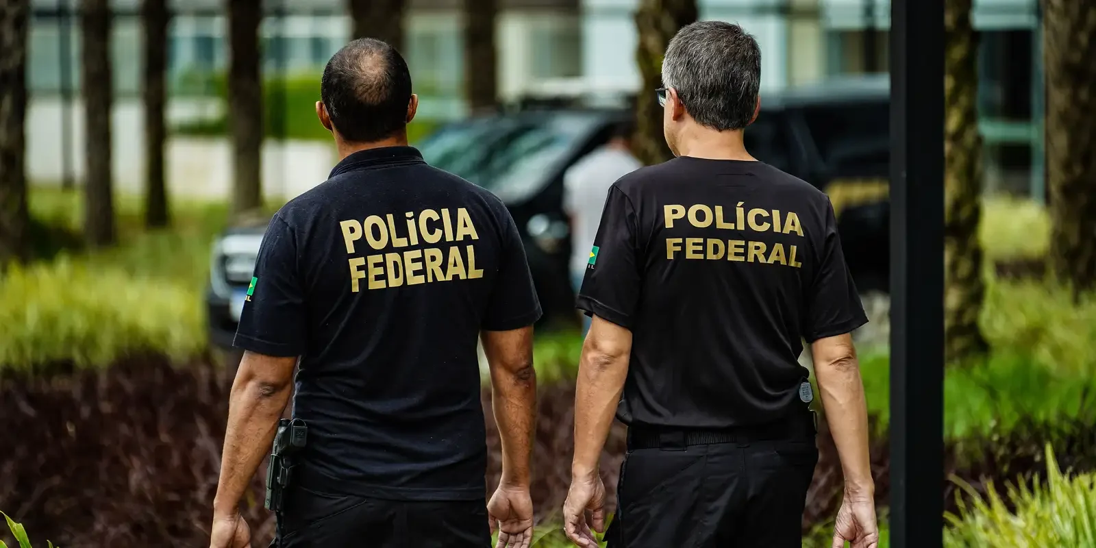 Polícia Federal cumpre mandados em Valença contra apologia ao nazismo