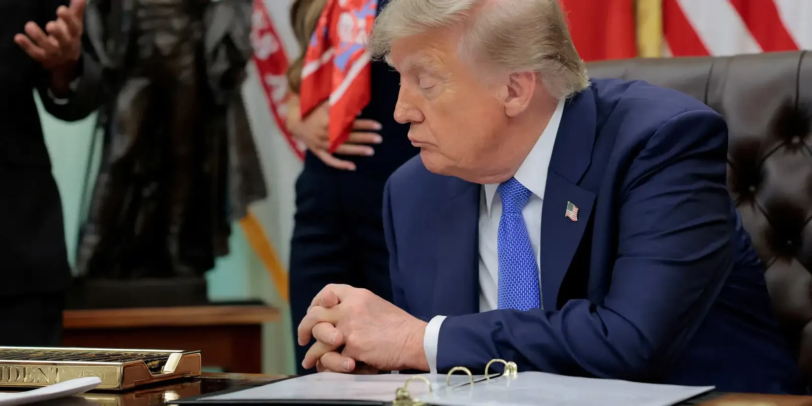 Trump promete US$ 5 mil a cada americano se Republicanos conquistarem Câmara e Senado
