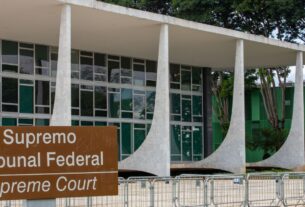 Gilmar Mendes pede adiamento de sessão do STF que pode levar Alexandre de Moraes a investigação