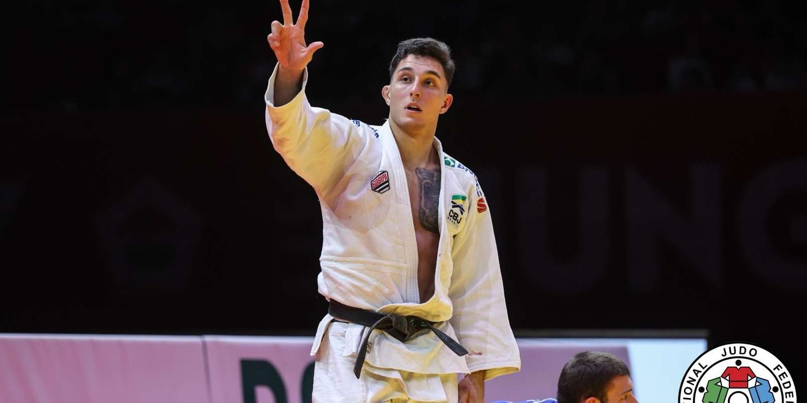 Guilherme Schimidt vence Grand Slam de Budapeste e Brasil encerra etapa com três pódios