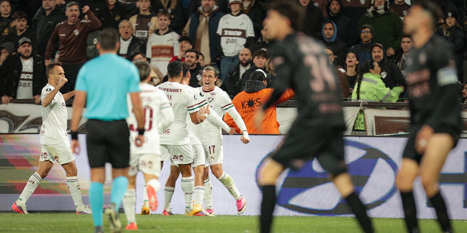 Fluminense perde em Vicente López, mas assegura vaga antecipada nas semifinais da Libertadores