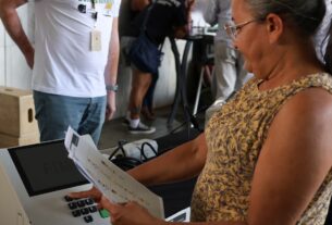 TRE‑RJ distribui 1,4 milhão de colas eleitorais para facilitar votação nas Eleições 2026