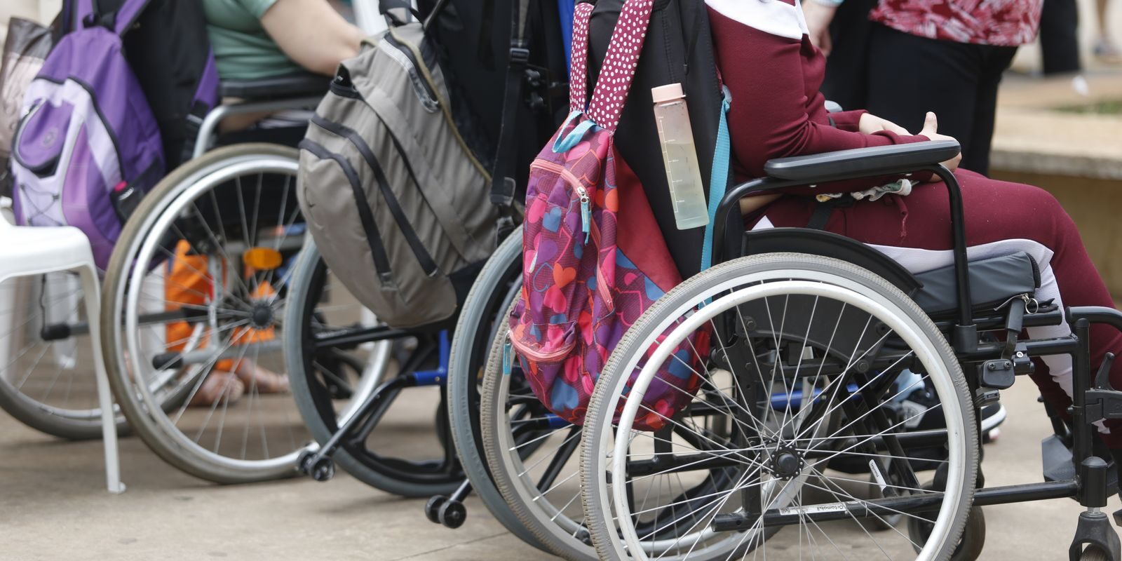 Analfabetismo entre jovens com deficiência é 12 vezes maior, aponta Censo 2022