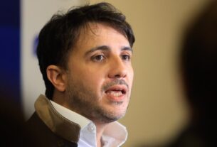 Renan Santos propõe desindexar benefícios do salário mínimo, desvincular pisos de saúde e educação e acabar com o Bolsa Família