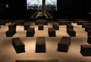 Grada Kilomba leva a instalação 'O Barco' ao Sesc Pompeia para lembrar violência do tráfico transatlântico
