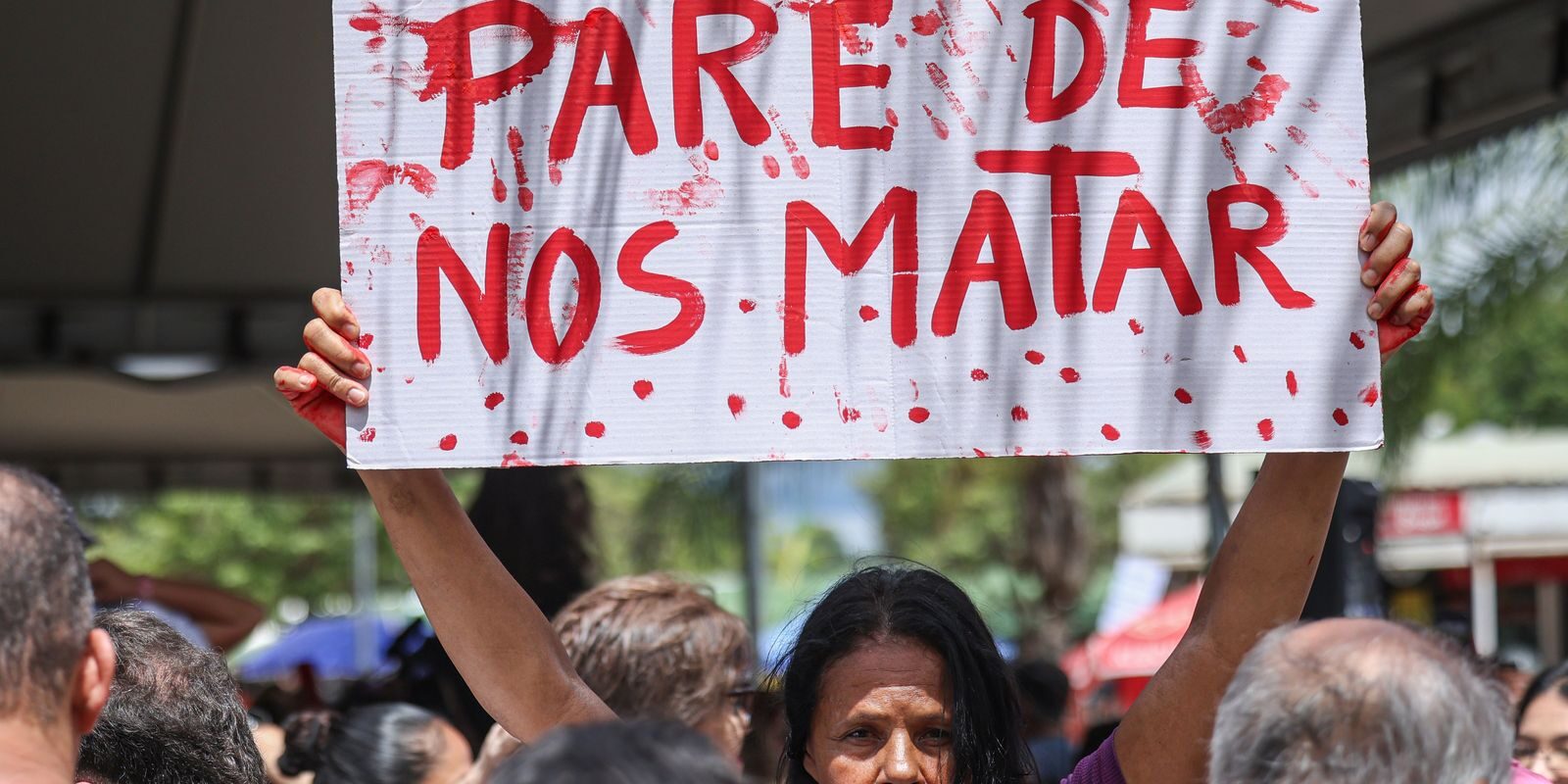 Entidades alertam para agressões a mulheres em campanhas; 87% das vítimas são negras