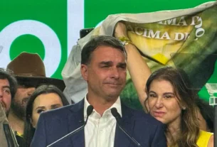 Flávio Bolsonaro viajou em jatinho ligado a Daniel Vorcaro em voo Fort Lauderdale–Brasília; mesma aeronave foi usada por Alexandre de Moraes