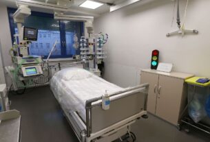 Lula sanciona lei que estabelece padrões de qualidade para hospitais privados e amplia fiscalização