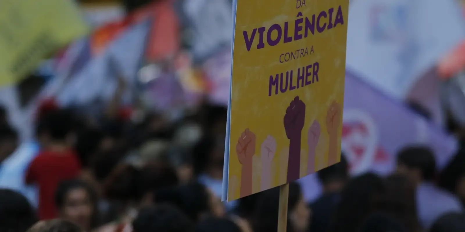 7,5 mil agentes de segurança serão capacitados para atendimento a mulheres vítimas de violência