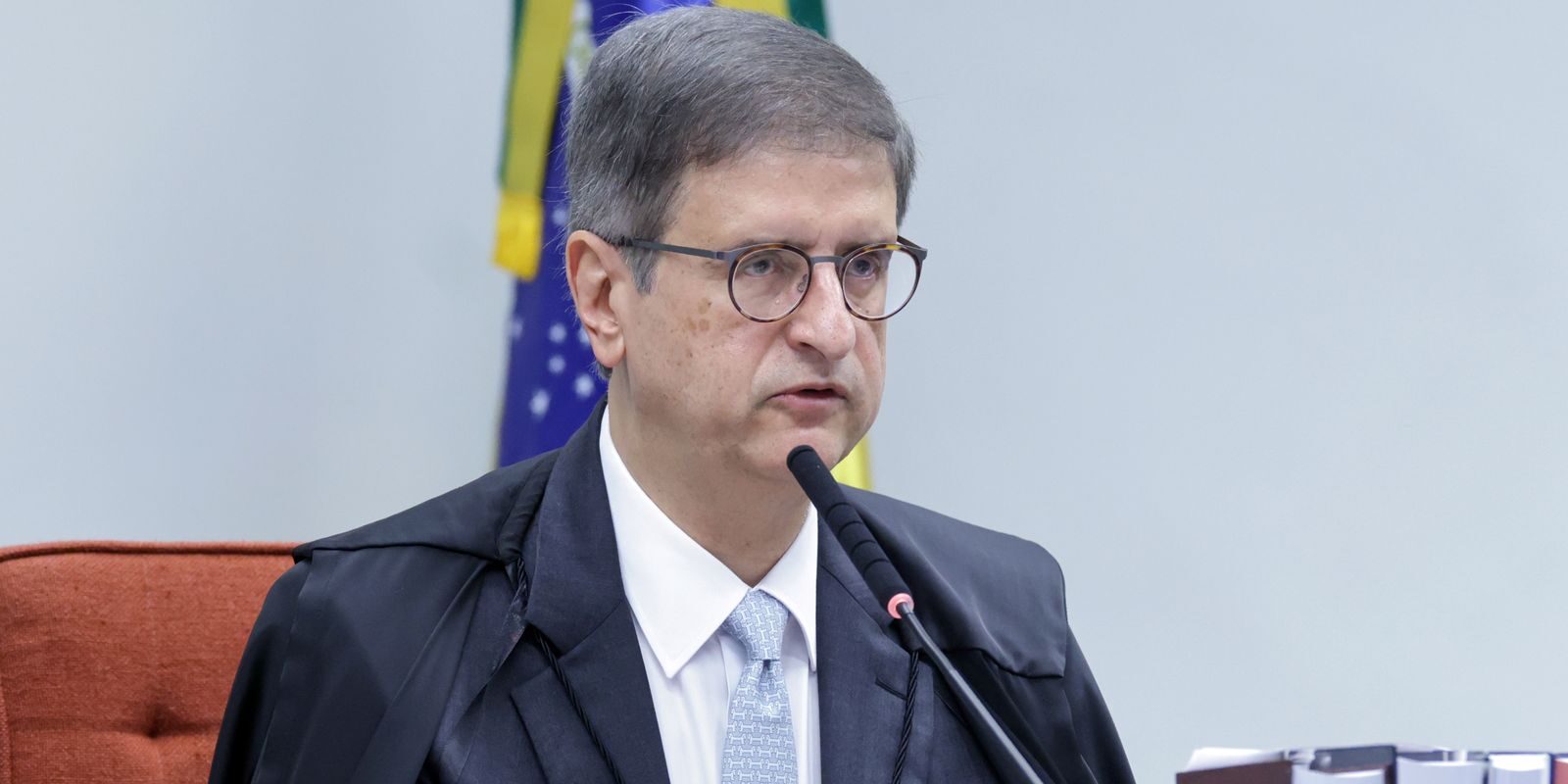 PGR solicita nulidade de investigação que revelou mensagens entre Vorcaro e Alexandre de Moraes