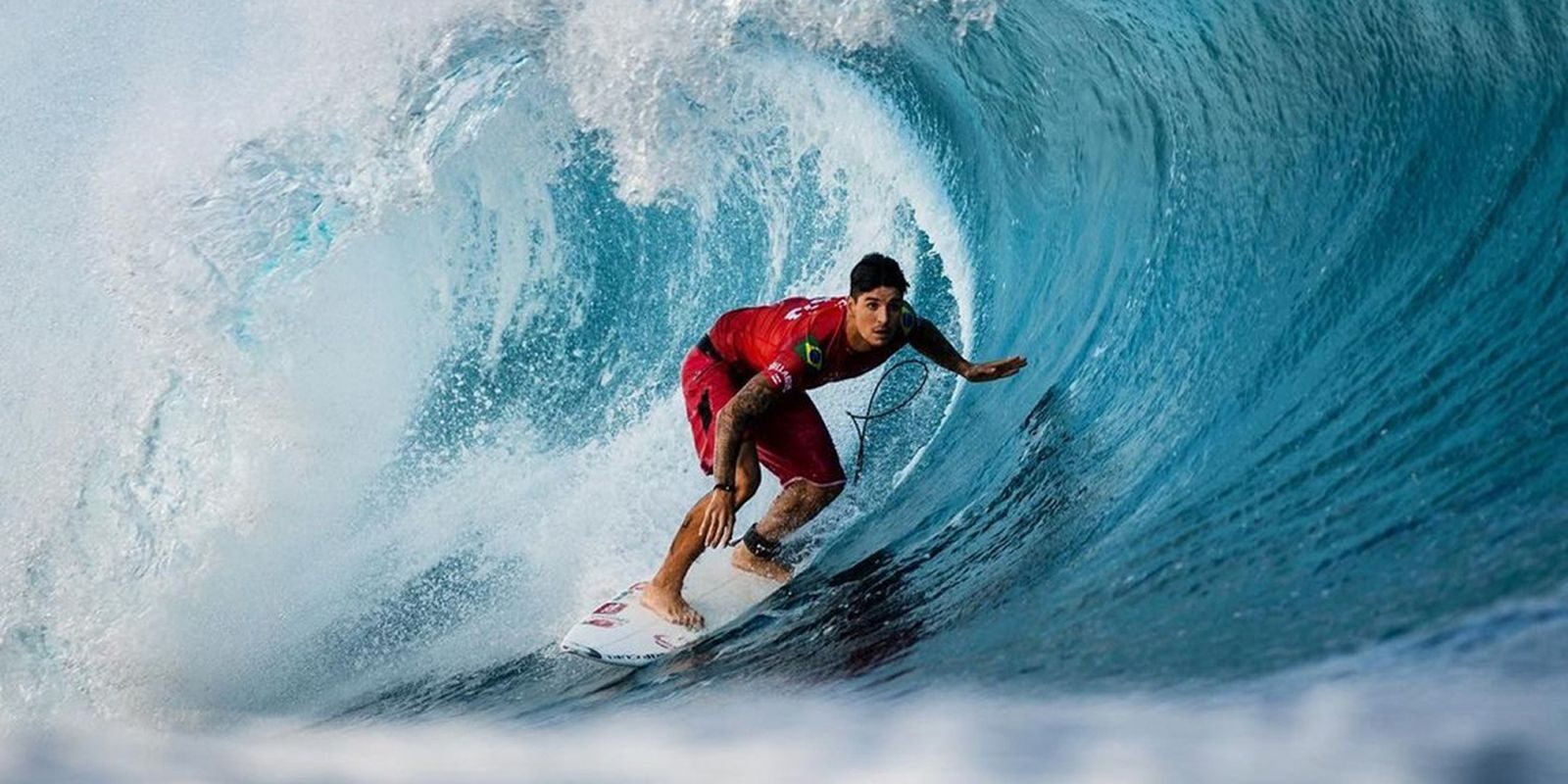 Medina faz nota 10, mas perde final em Fiji e fica com o vice na etapa da WSL