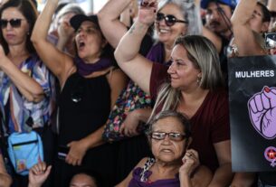 Violência política no período pré-eleitoral atinge maior nível da década; mulheres são metade das vítimas