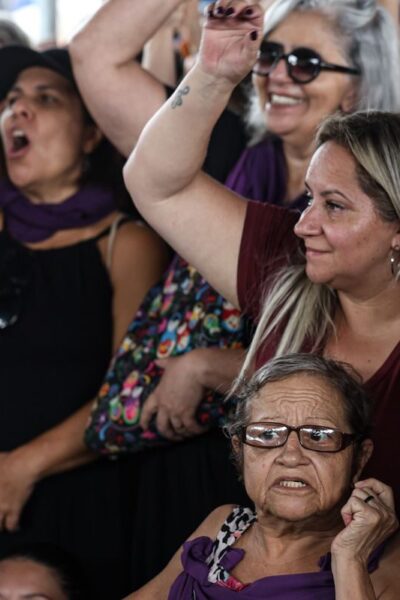 Violência política no período pré-eleitoral atinge maior nível da década; mulheres são metade das vítimas
