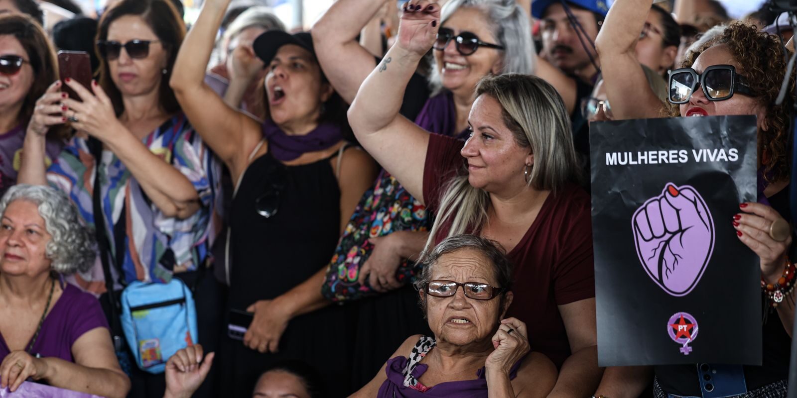 Violência política no período pré-eleitoral atinge maior nível da década; mulheres são metade das vítimas