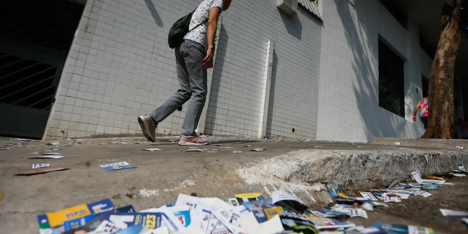 Crimes eleitorais nas Eleições 2026: o que são, exemplos e como denunciar