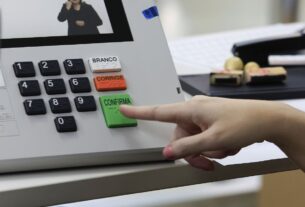 Eleitor que não votou no 1º turno pode participar do 2º; prazo para regularizar título vai até 3 de dezembro