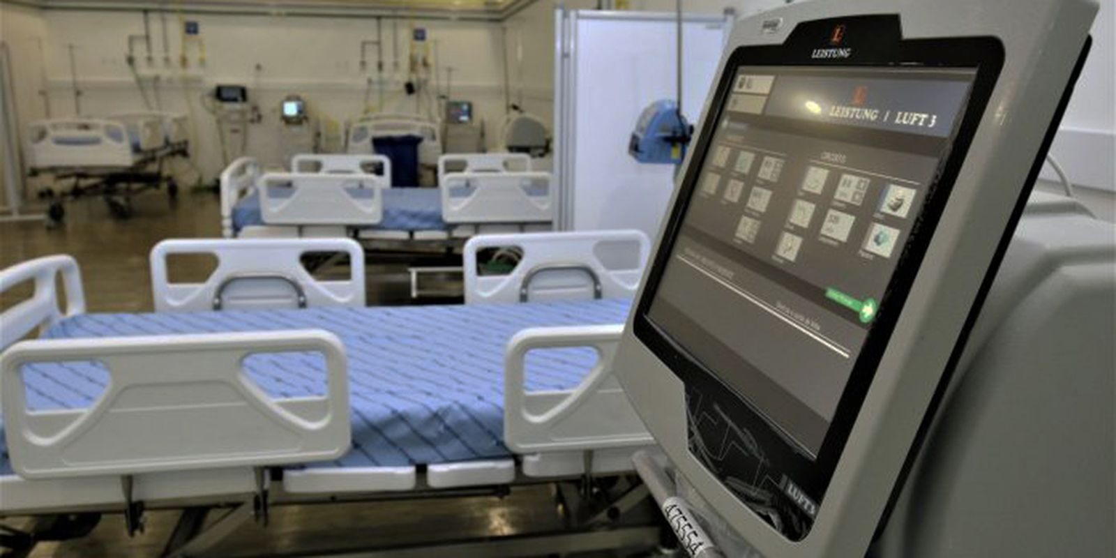 Reino Unido exigirá monitoramento contínuo de dispositivos médicos com IA